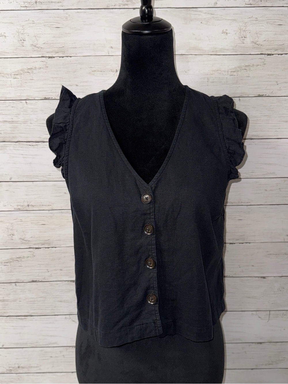 Madewell Ruffle Linen Button Front Top - Picture 2 of 5